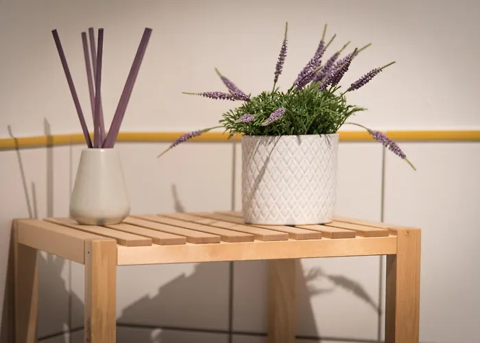 Industriecharme - Nespresso, Netflix, Wifi, Zentral, Messe